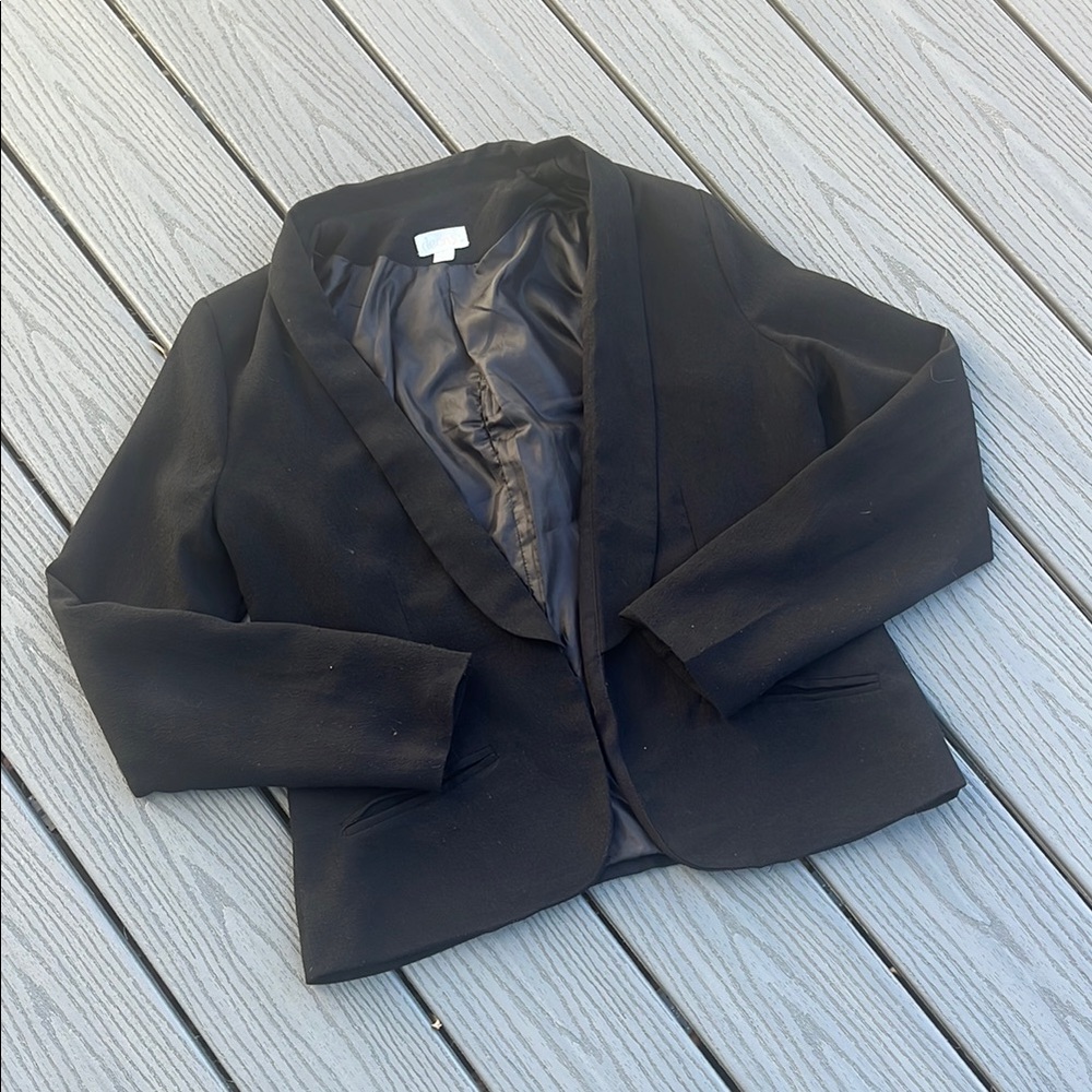 ❄️ Lightweight Decree Black Blazer